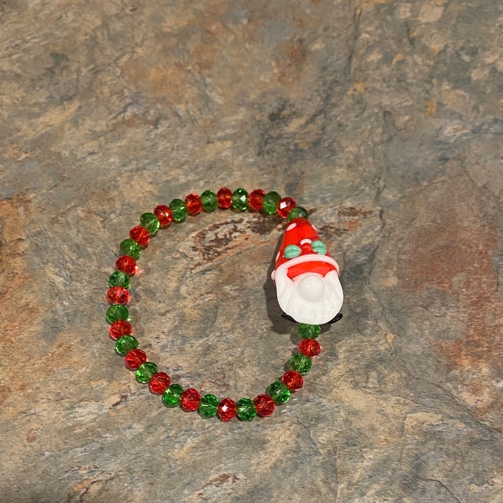 Christmas Knob Beaded Strechy Bracedlet NIB